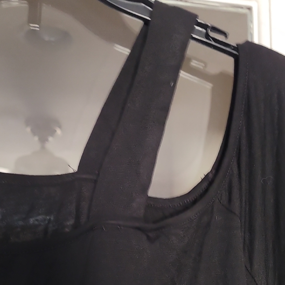 BloomChic Black Short Sleeve Top - Picture 6 of 8